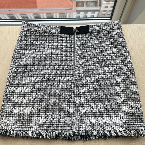 Alice + Oliva Tweed Pattern Mini Skirt - Picture 6 of 8